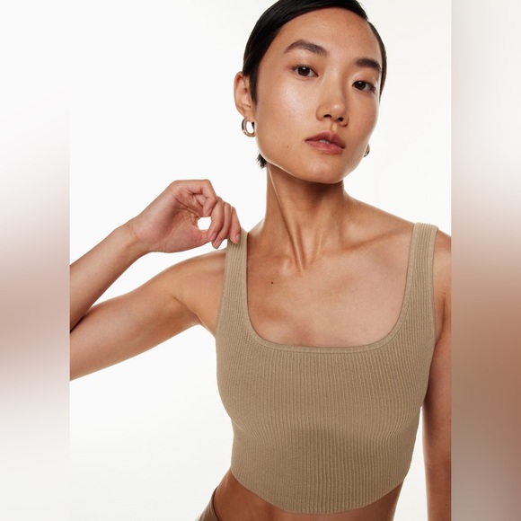 Babaton Aritzia Sculpt Knit Squareneck Cropped Tank - Picture 2 of 6